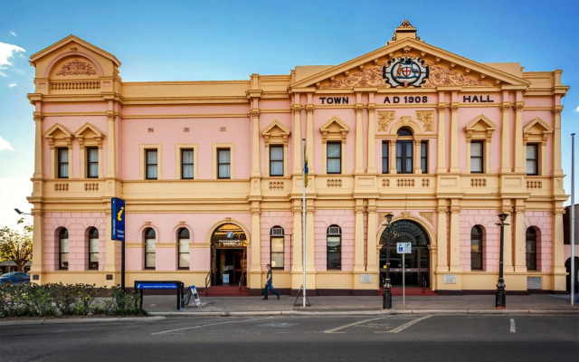 Quest Yelverton Kalgoorlie