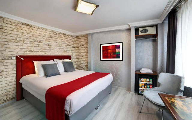 Serenity Hotel