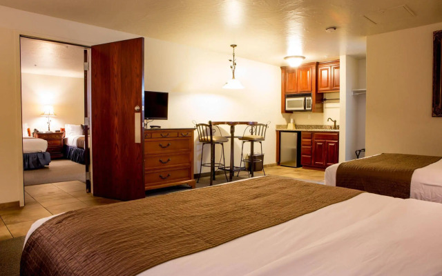 Chalet Motel