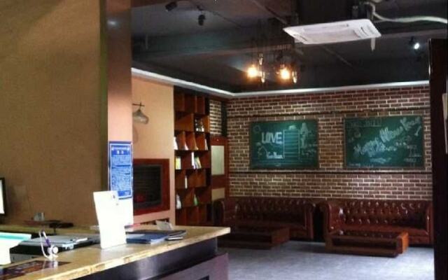James Joyce Coffetel Yangshuo