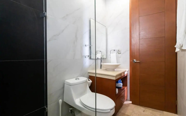 Dream Condo Between Beach and 5ta