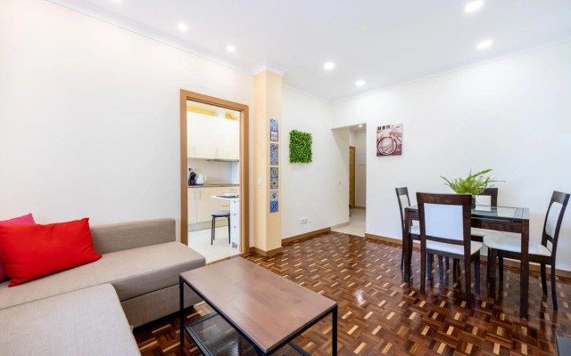 Urban City View Apartment