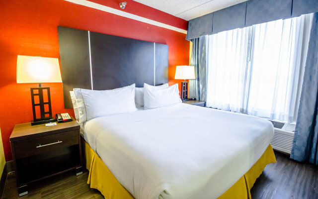 Atwell Suites Austin Airport by IHG