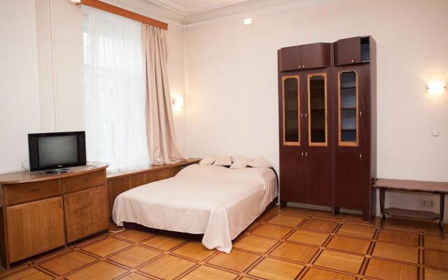 Guest House V.O.14