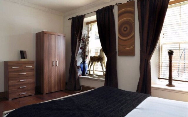 2 Bedroom Flat Near Edinburgh Playhouse