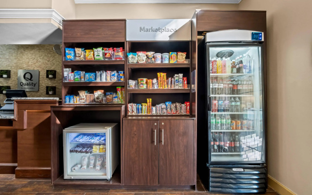 Quality Suites Irving-Las Colinas