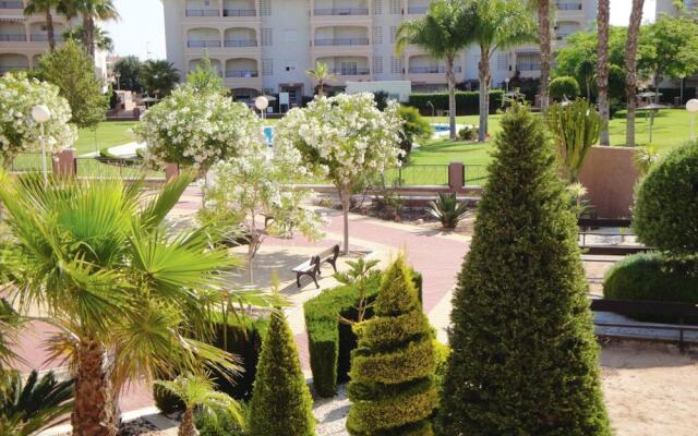 Apartment With 2 Bedrooms in Alicante, With Shared Pool, Enclosed Garden and Wifi - 2 km From the Beach