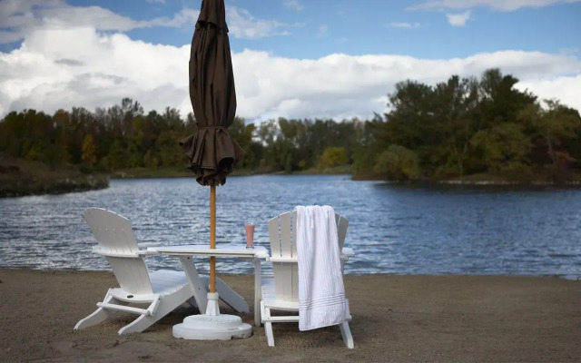 Inn On Woodlake