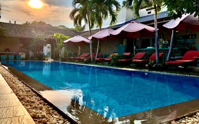 Mui Ne Hills Budget