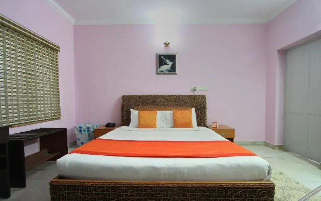 OYO 10022 Hotel Oak Castle
