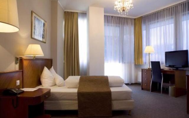 Ross Messehotel