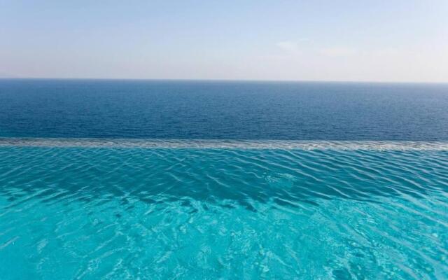 Stunning 180° Sea View Designer Villa for two