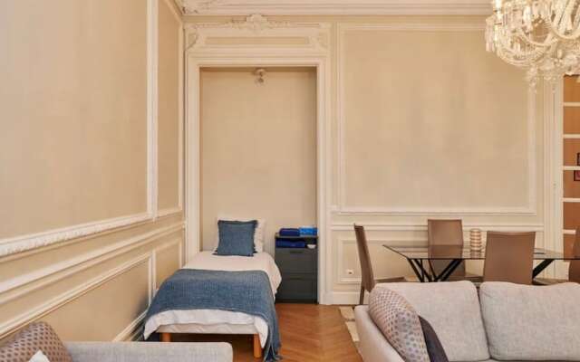 Glamorous Apartment excellent location