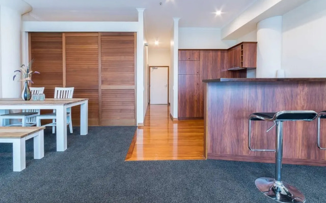 Waterfront Seaview Hotel Apartments