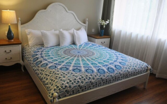 Coloroom Hotel