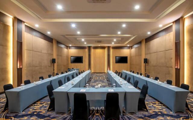 Oakwood Hotel & Apartments Taman Mini Jakarta