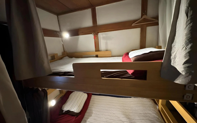 Peace House Showa - Hostel – Guest Rooms – Osaka