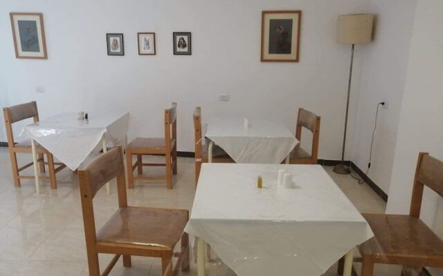 Petra Town Check-In Hotel