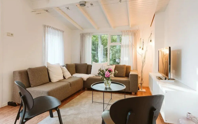 Attractive Bungalow in Ouddorp With Garden