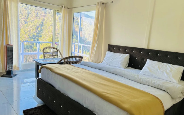 In Apple Estate Kanatal