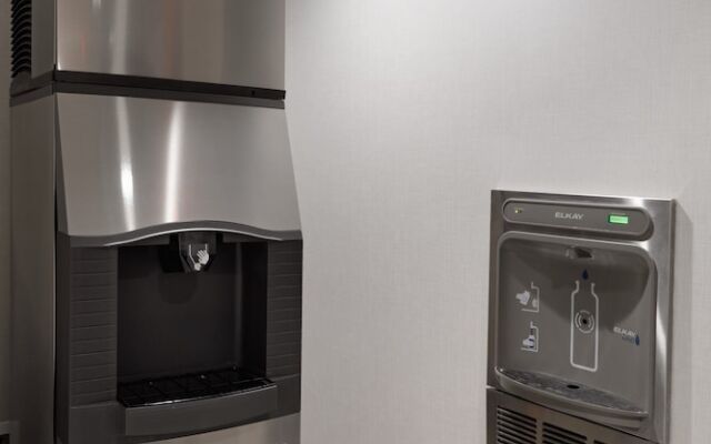 Courtyard by Marriott Richmond Scott’s Addition