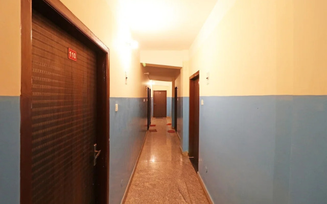 OYO 4979 Prabha Palace Lodge
