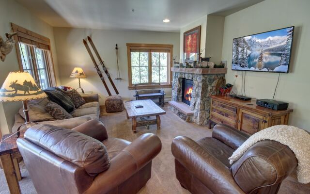 Expedition Station 8603 by SummitCove Vacation Lodging