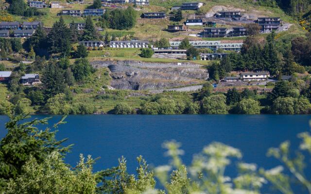 Holiday Inn Queenstown Frankton Road, an IHG Hotel