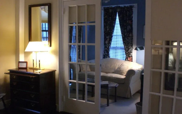 Samuel Durfee House B&B
