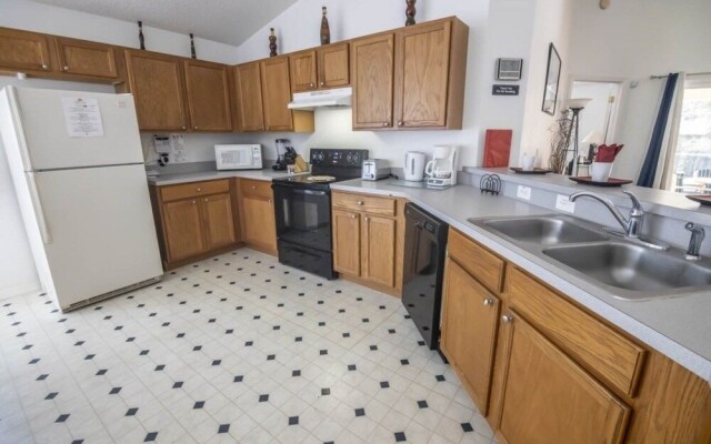 Linda's Silver Creek 4 Bedroom Home