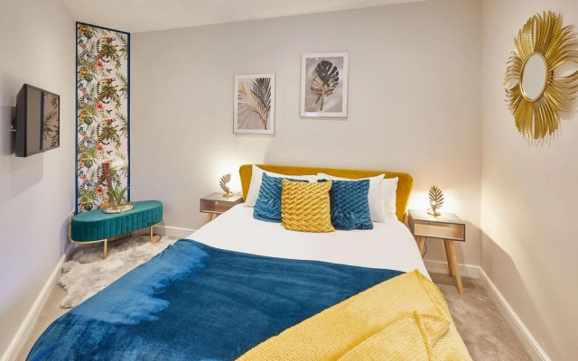 Host Stay The Regency