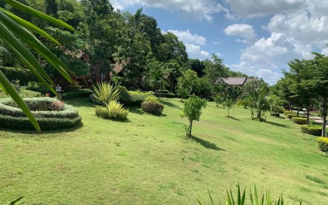 Mai Ngern Mai Thong Resort