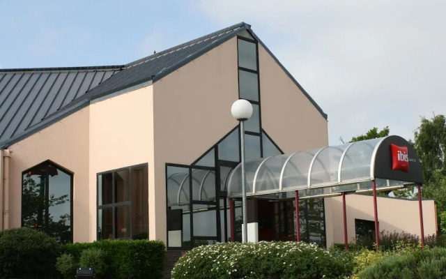 ibis Saint Lo La Chevalerie