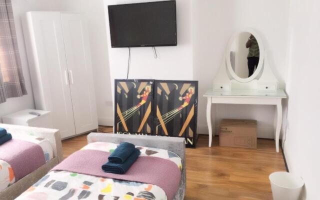 Bexleyheath Station House