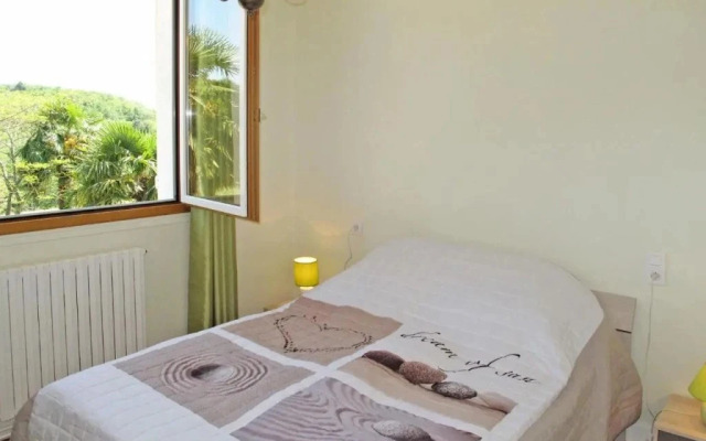 Holiday Home Freyssignes - CBA200