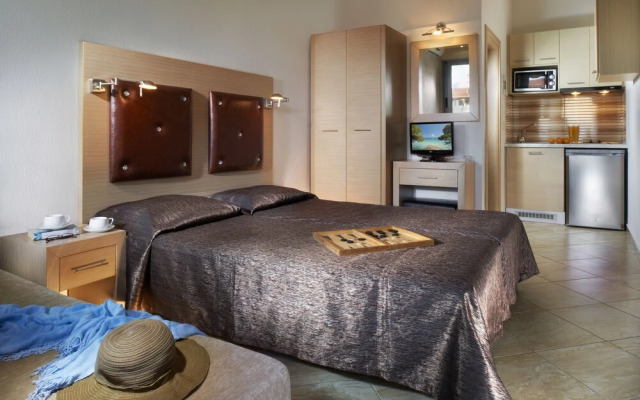 4 you Hotel