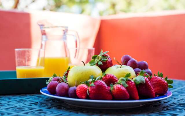 RentAndHomes Marbella Luxury Beach