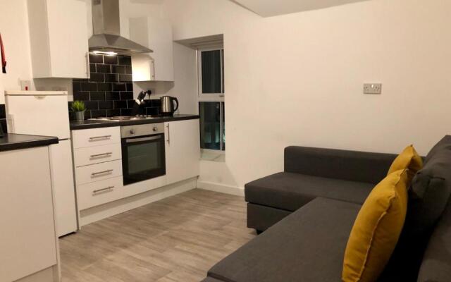 Smart central apartment, 5 mins from centre