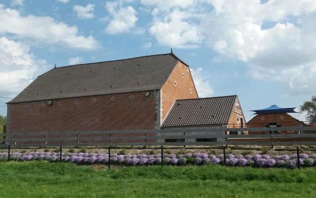 Maison D'Hã´Tes & Relais Equestre