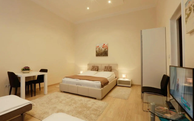 Budapest City Apartments For Groups