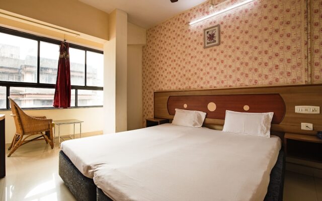 SPOT ON 6991 Hotel Poonam