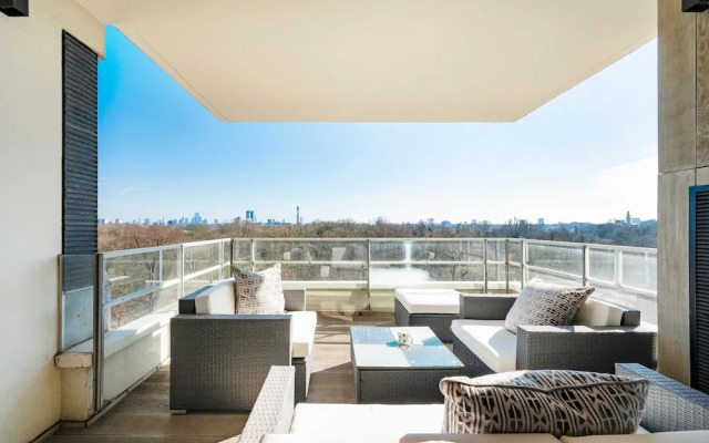 Regents Park Penthouse