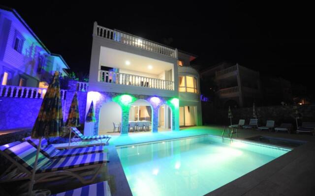 Toykan Villas1