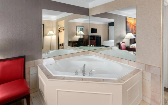 Days Inn by Wyndham Columbia Kentucky