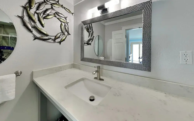 Smiling Jacks Escape by Silver Sands Vacation Rentals