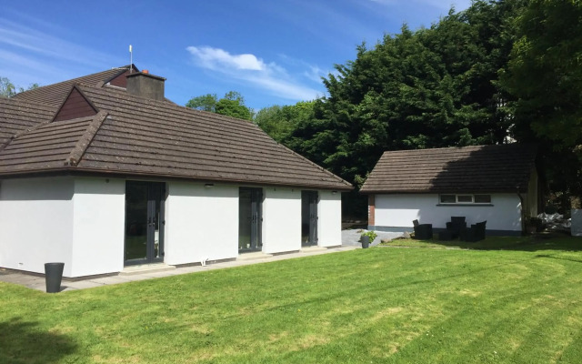 Tudor Lodge Guest Accommodation