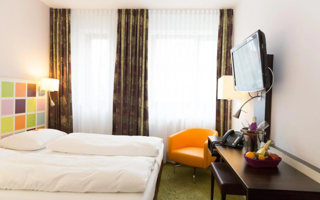 Hotel Arooma