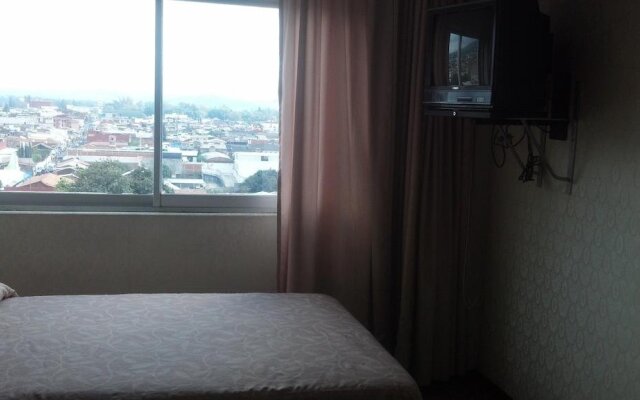 Nuevo Hotel Alameda de Uruapan