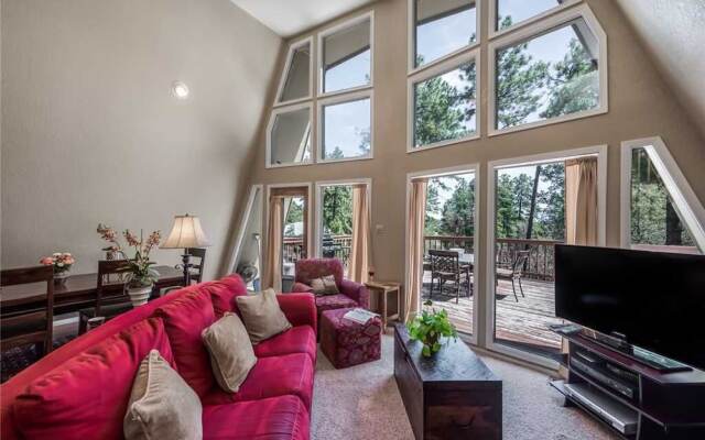 Alto Pines - Three Bedroom Cabin