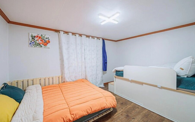 Romain Pension